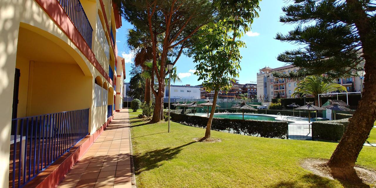 Apartamentos Esteasur Islantilla Exterior photo